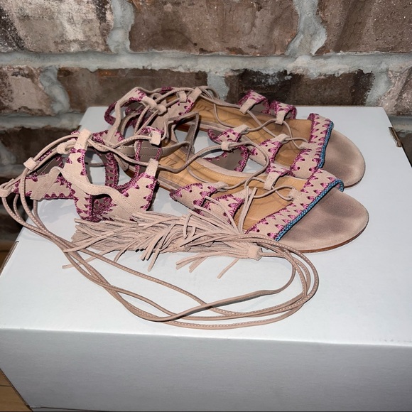 Wrap-around strapped sandal - Picture 8 of 12